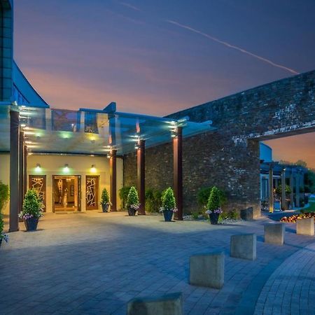 Fota Island Hotel And Spa Exterior foto The River Lee Hotel