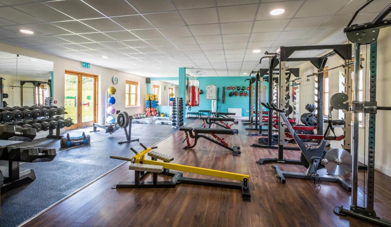Fota Island Hotel And Spa Exterior foto The gym at the National Rehabilitation Hospital